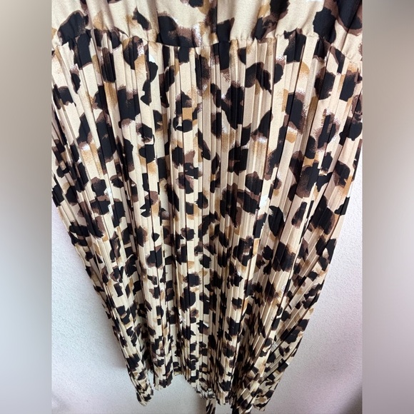 Ashley Stewart Leopard Animal Print Belted Waist Pleated Chiffon Dress 26/28W - Picture 13 of 13